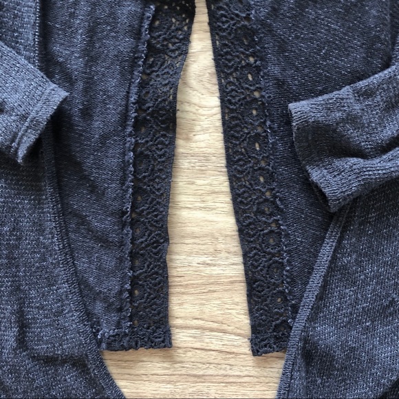 Abercrombie Cardigan with Crochet Lace - Picture 4 of 6